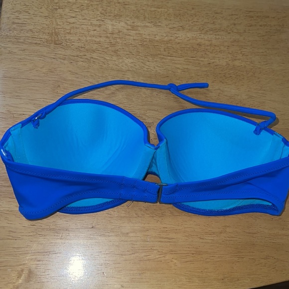 Victoria's Secret Blue Bandeau Swim Top 34c - Picture 2 of 4
